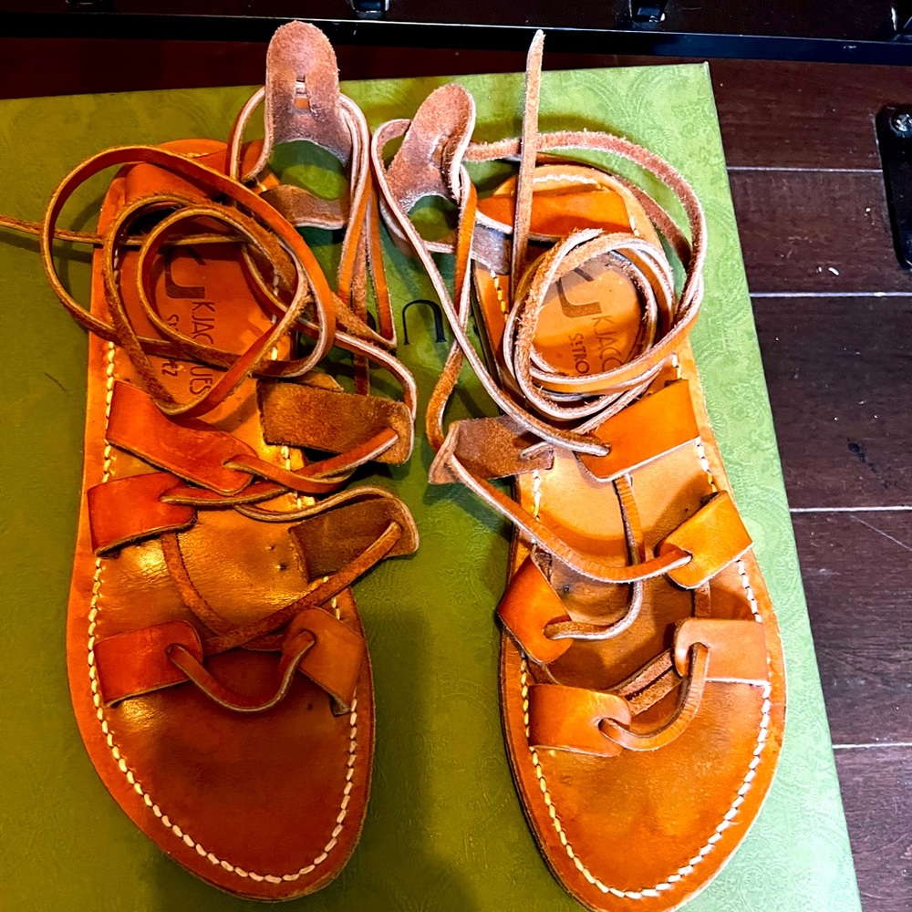 K Jaqués San Tropez Flat Lace Up Sandals | Size 40